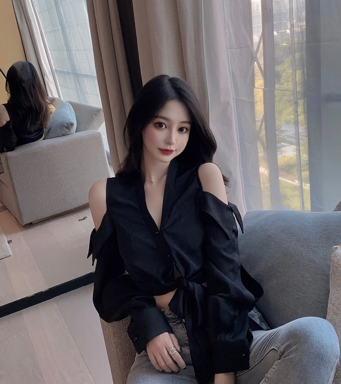BLACKPINK JISOOジス AMORTAGE CROP TSHIRT Pre-order] JISOO - [AMORTAGE] Crop T-Shirt – buy the best