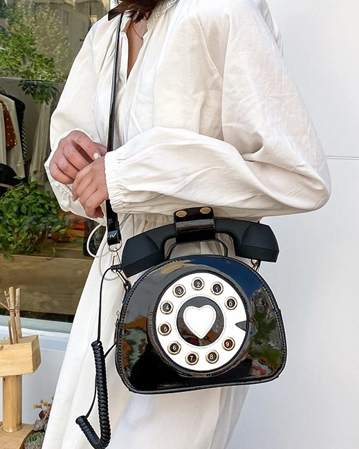 【eee】CHOUCHOU PHONE BAG SUMMER SPOT PHONE POUCH