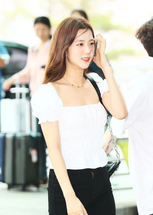 Black Chain Strap Convertible Fanny Pack | Jisoo - Blackpink