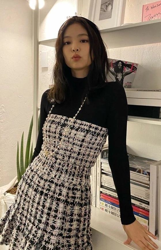 Black Long Sleeve Plaid Tweed Dress | Jennie - Blackpink - Fashion