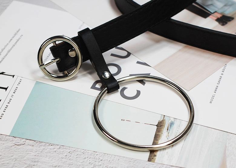 Black Round Buckle Belt With Ring | Soyeon - (G)I-DLE