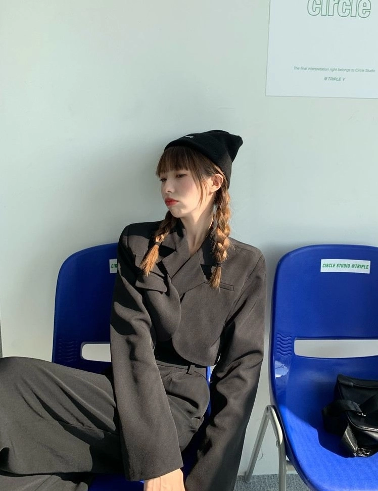 kimkimjunjun様 Black Tie Waist Cropped Suit Jacket | Hyunjin - Stray Kids