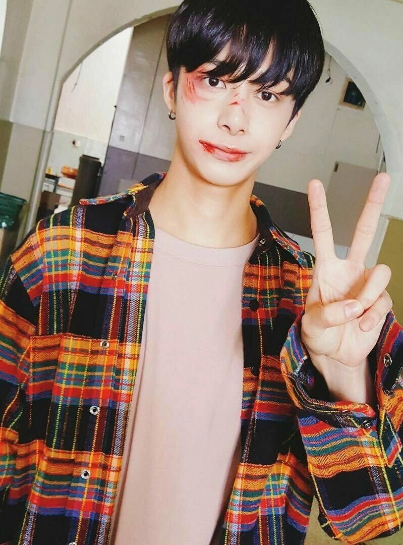 Shadow Plaid Flannel Shirt NewJeansミンジ着用 NJZ Outfits on X: 