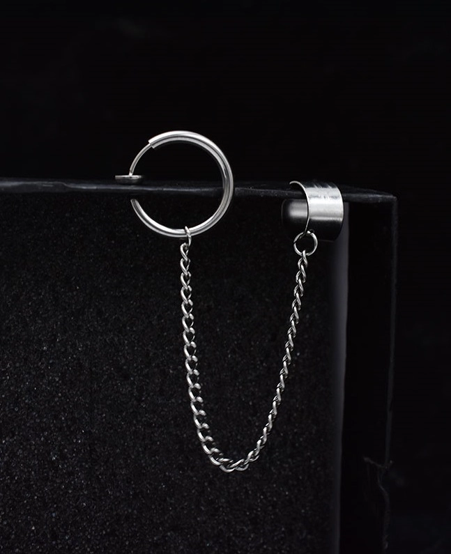 Silver Ear Bone Chain Earring | Han Seo Jun - True Beauty