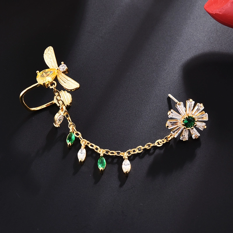 Gold Single Floral Bee Chain Earring | Rose - BlackPink