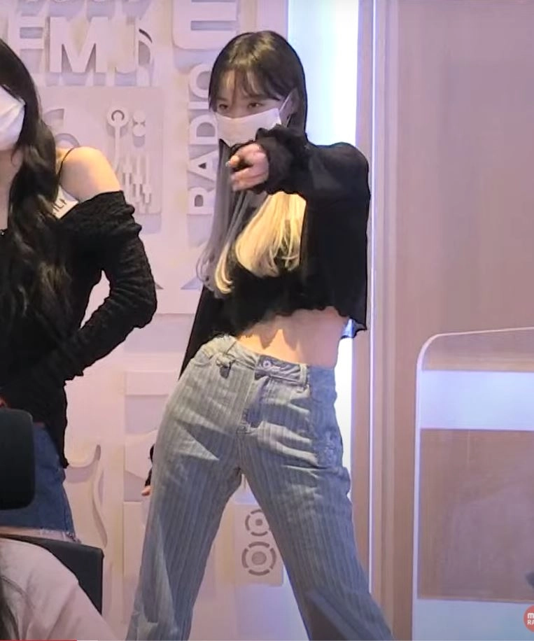 Blue Stripe Jeans | Winter - Aespa - Fashion Chingu