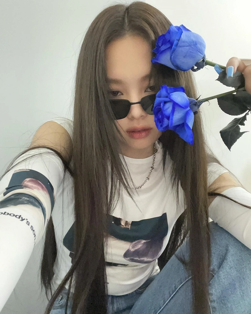 n.SSign ihanjun イハンジュン Tシャツ SKZ Han Selfie Y2k Babygirl Shirt, Stray Kids Han Long Hair