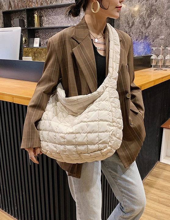 White Textured Bag | Jennie - BlackPink - Fashion Chingu
