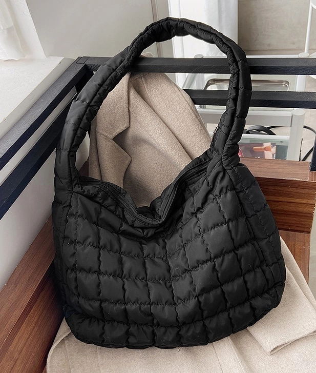 ★関税/送料込★NIEEH★ENVELOPE WAVE BAG★BLACKPINK JENNY NIEEH Envelope Bag Black (BLACKPINK JENNIE's pick) – NOTAG
