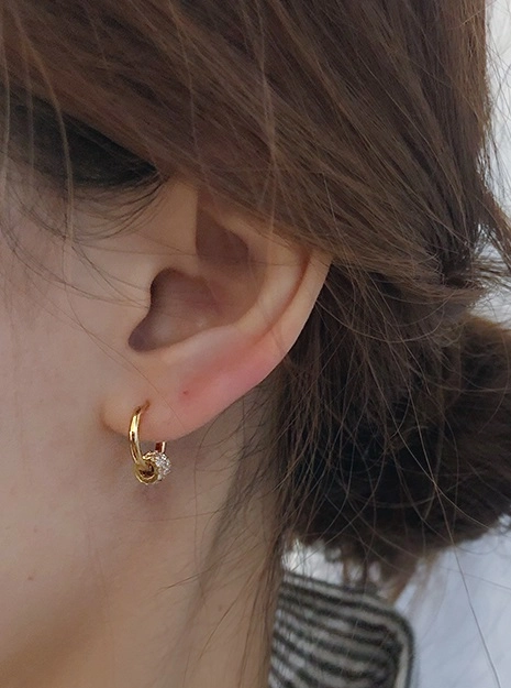 ピアス [MIDNIGHT MOMENT] soft cube earring MIDNIGHT MOMENT.(ミッドナイトモーメント) ピアス(レディース
