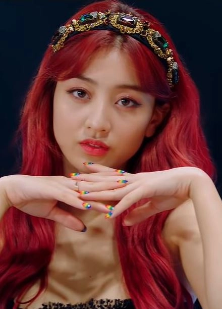 アイドル TWICE mqdefault.jpg