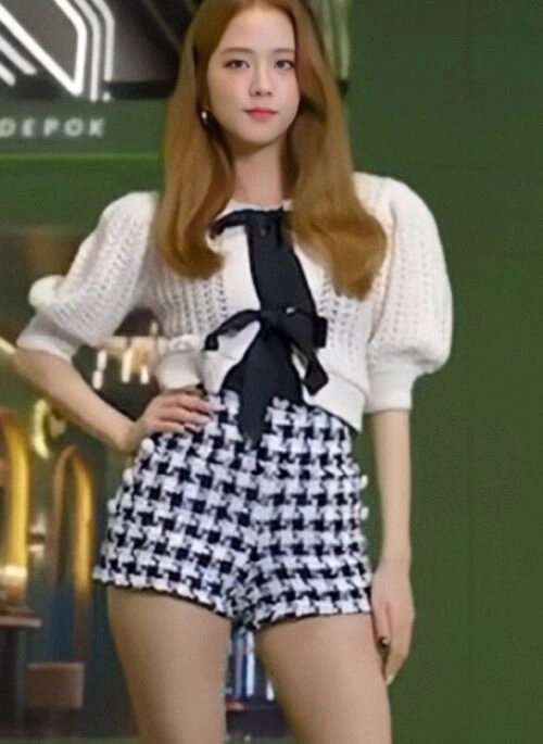 ★BLACKPINK JISOO着用★ CHECK PLEATS MINI SKIRT SHORTS Black Plaid Pleated Skort | Jisoo - BlackPink - Fashion Chingu