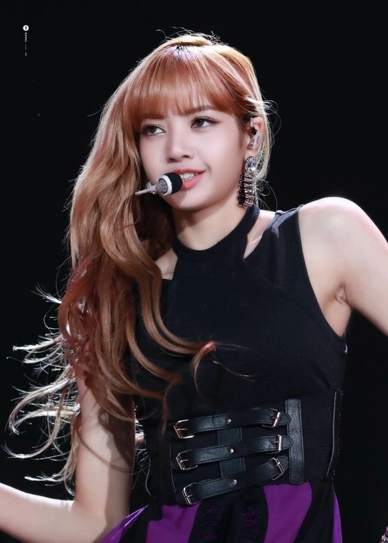 Black Waist Harness | Lisa - BlackPink - Fashion Chingu