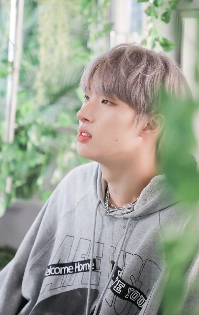 Grey Collage Printed Hoodie | Mingi - ATEEZ - Fashion Chingu