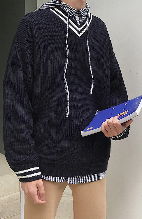 White Loose Sweater With Black Lining | Eunwoo - Astro