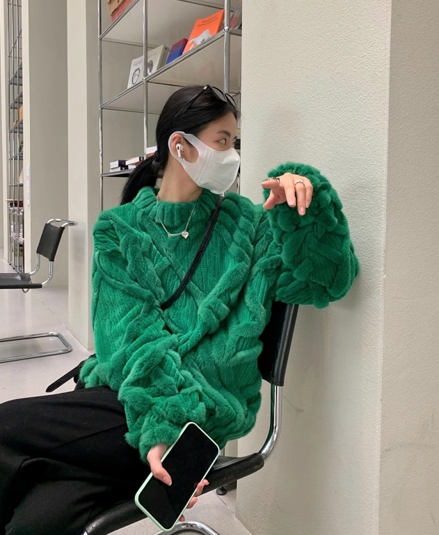 Green Chunky Sweater | Jungkook - BTS - Fashion Chingu