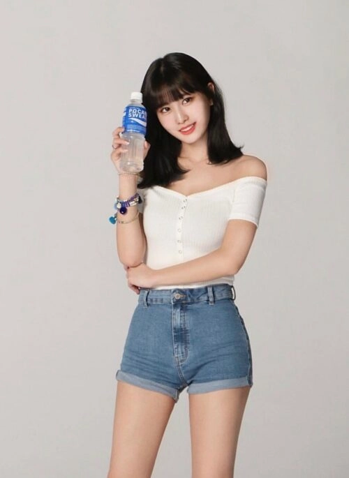 Twice | Momo - Fashion Chingu