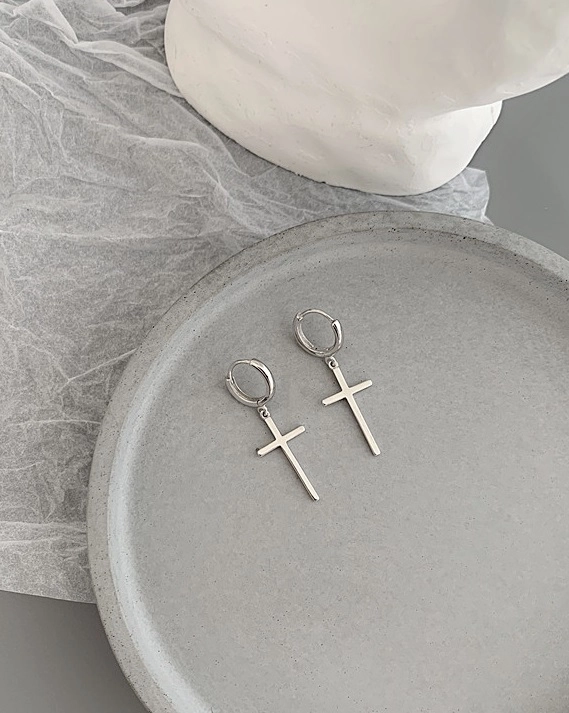Silver Cross Drop Earrings | Han Seo Jun - True Beauty