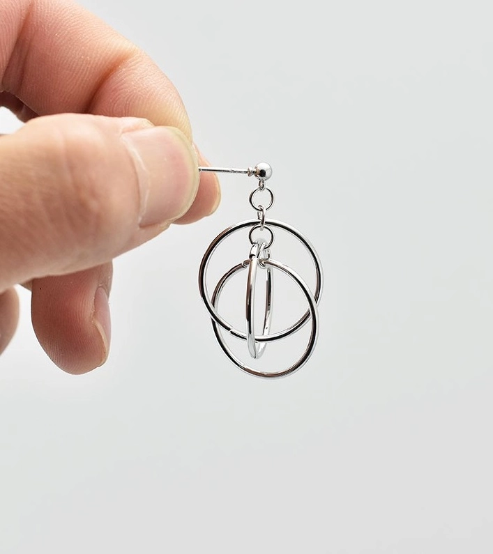 Silver Multi-Circle Earrings | Taehyung - BTS - Fashion Chingu