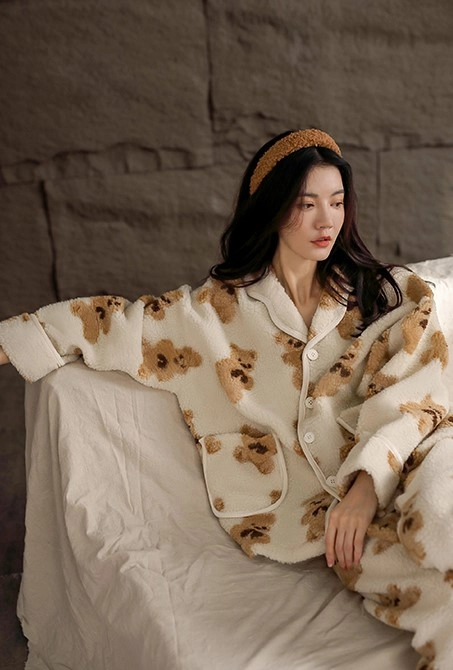 Beige Button Down Bear Pattern Pajama Set | Enhypen - Jungwon