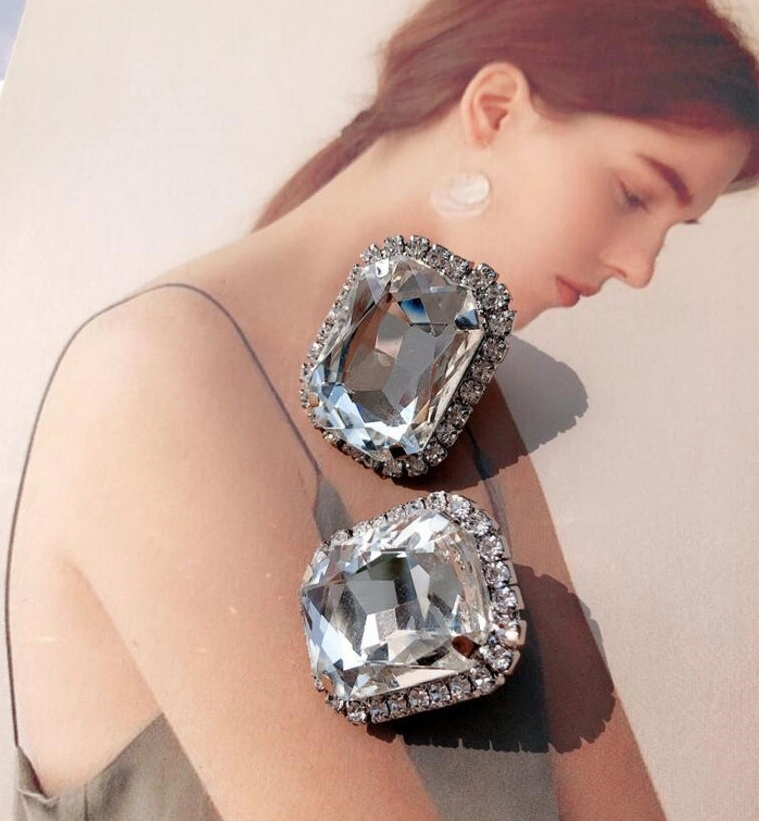 [justLoveR] BLACKPINKジェニ着用☆Valentie Cubic Earrings Silver Diamond Earrings | Jennie - BlackPink - Fashion Chingu