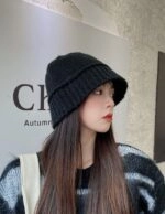 BTS ジョングク着用★Ellioti★大人気★Wool Knit Bucket Hat BTS ジョングク着用☆Ellioti☆大人気☆Wool Knit Bucket Hat