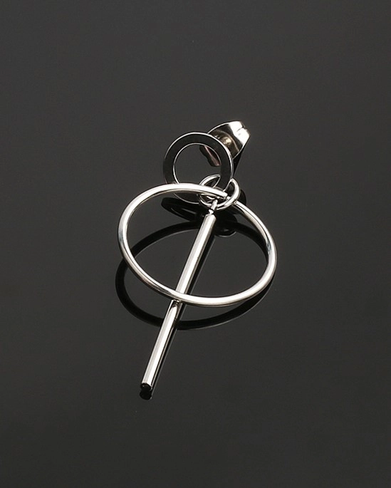 ★BTS 着用 BRAND★HYERES LOR★SILVER CURVE EMBLEM EARRING M Unisex 