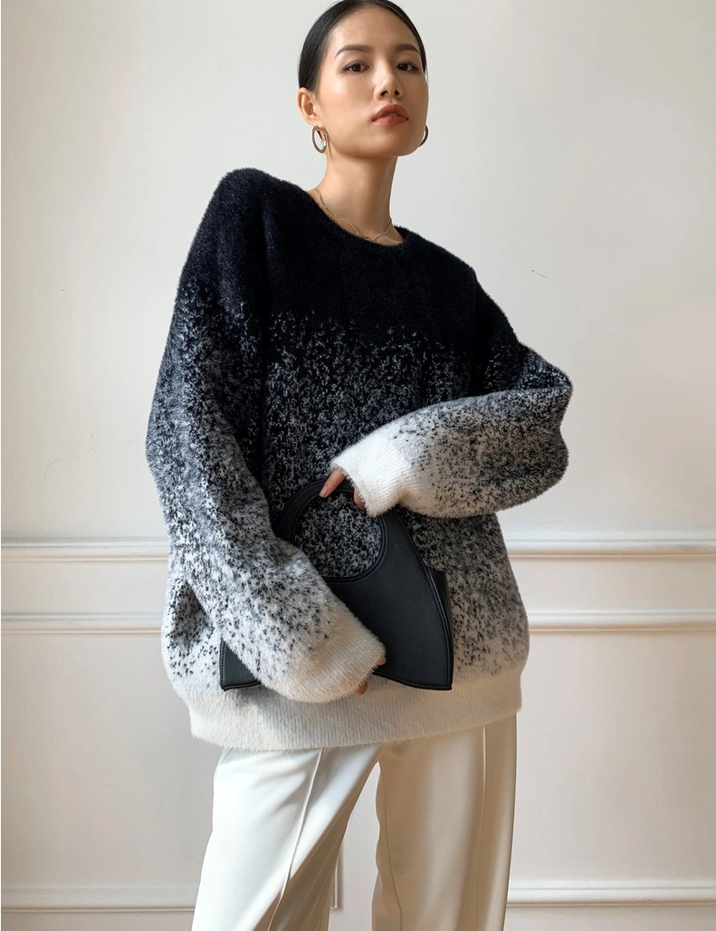 Black Dotted Ombre Sweater | Jay - iKON - Fashion Chingu