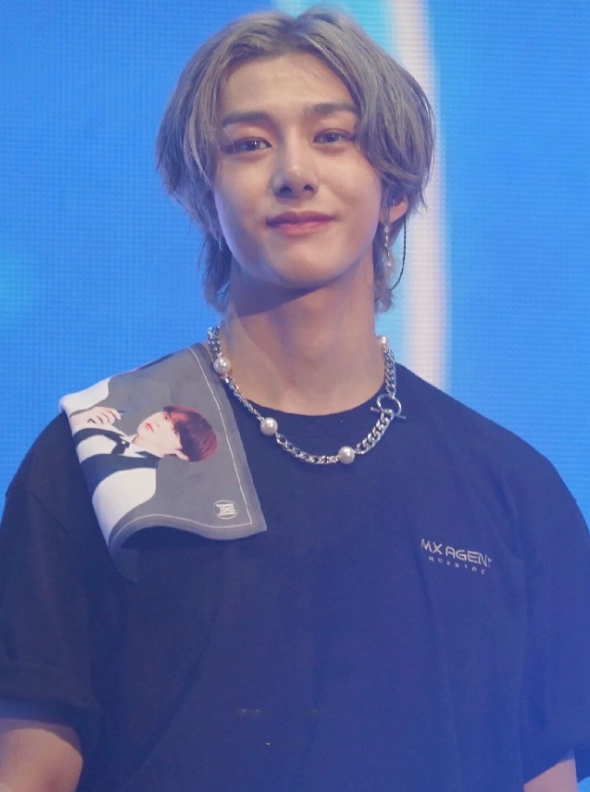 Silver Chain Necklace With Pearl Detail | Hyungwon - MONSTA