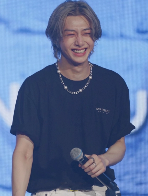 Silver Chain Necklace With Pearl Detail | Hyungwon - MONSTA