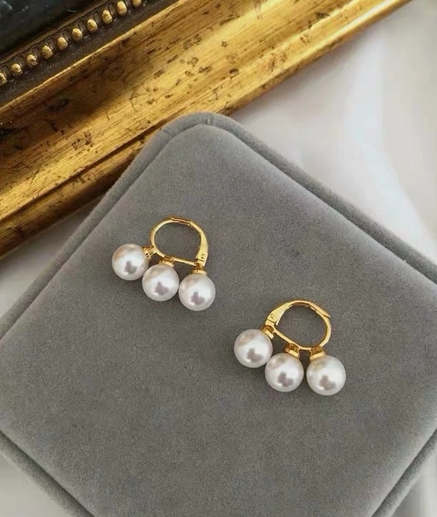 Gold Three-Pearl Earrings | Moonbin - Astro - Fashion Chingu