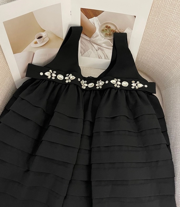 韓国ブランド [SINOON] SHIRRING MINI DRESS BLACK MUSINSA | SINOON SHIRRING MINI DRESS (BLACK)