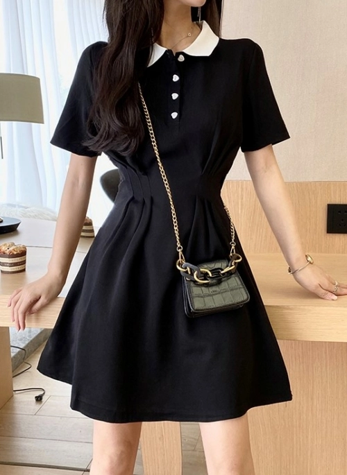 Grey Ruffled Neckline Mini Dress | Jisoo - BlackPink