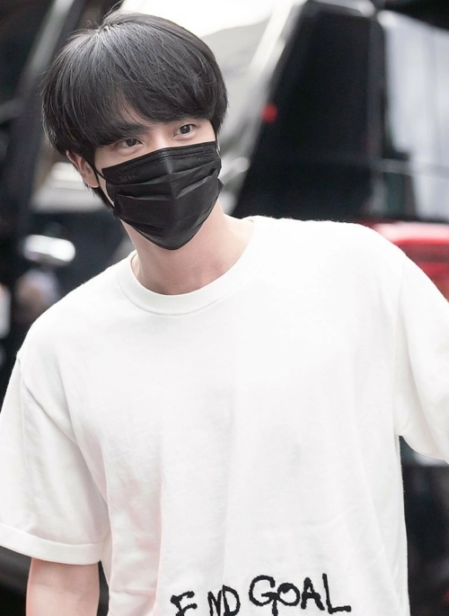 [CHANCECHANCE] HEART SPRING T-SHIRT★BTS JIN着用 数量限定☆BTS JIN 着用！！【CHANCECHANCE】HEART SPRING T