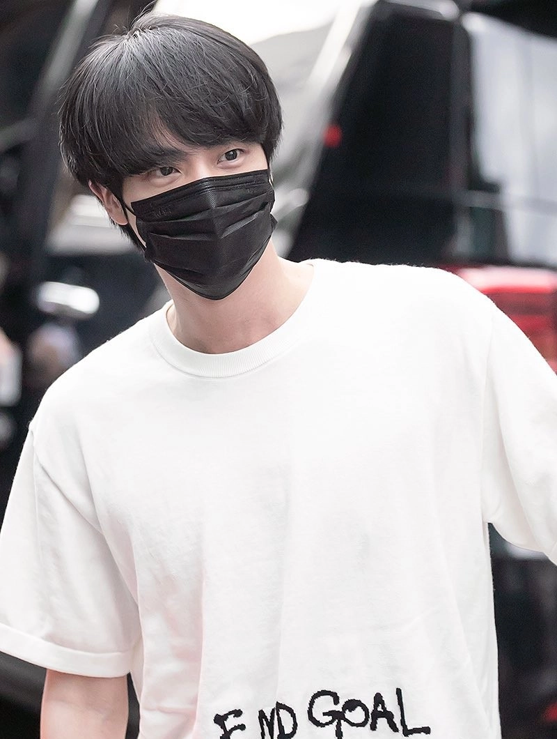 新品　JIN BTS S/S T-SHIRT (BLACK) JINサイズ Jin Concert T-Shirt 2025 Worldwide Handsome Tour Tee BTS Jin