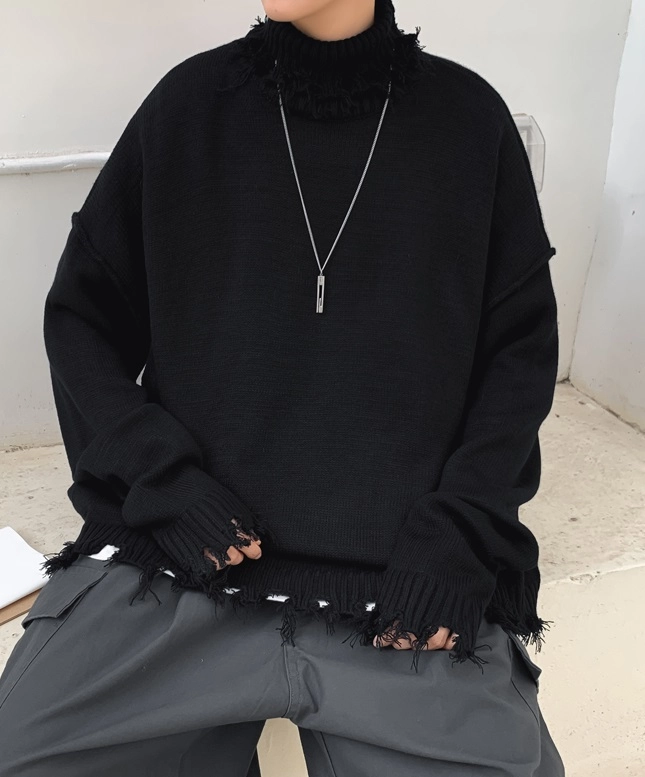 White Raw Edge Sweater | Hoshi - Seventeen - Fashion Chingu