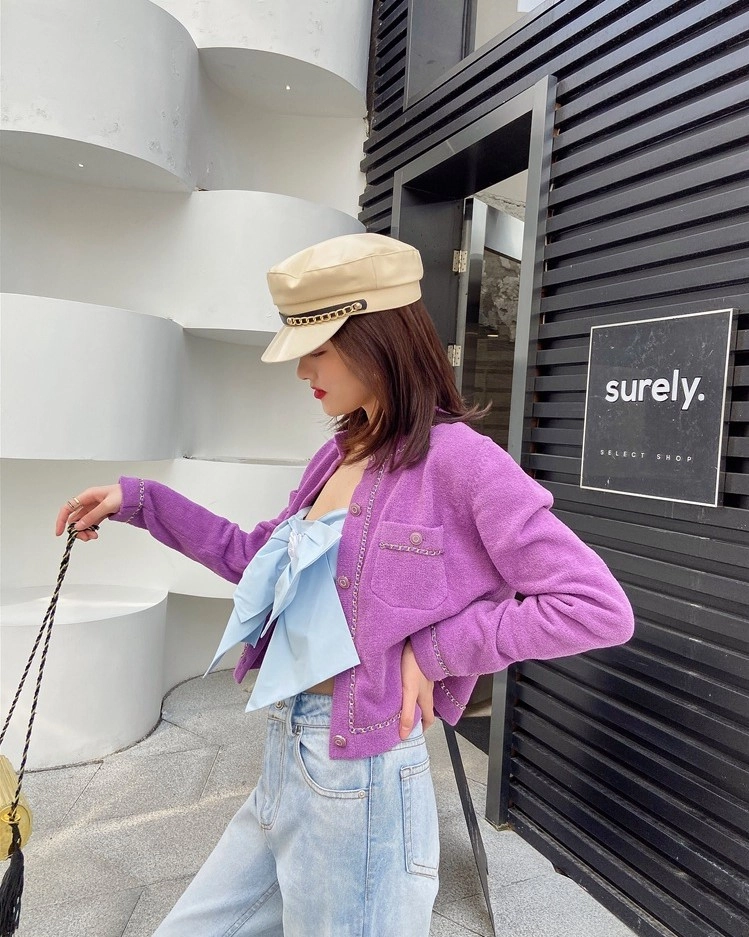 Lilac Chain Outlined Cardigan | Jennie - BlackPink - Fashion