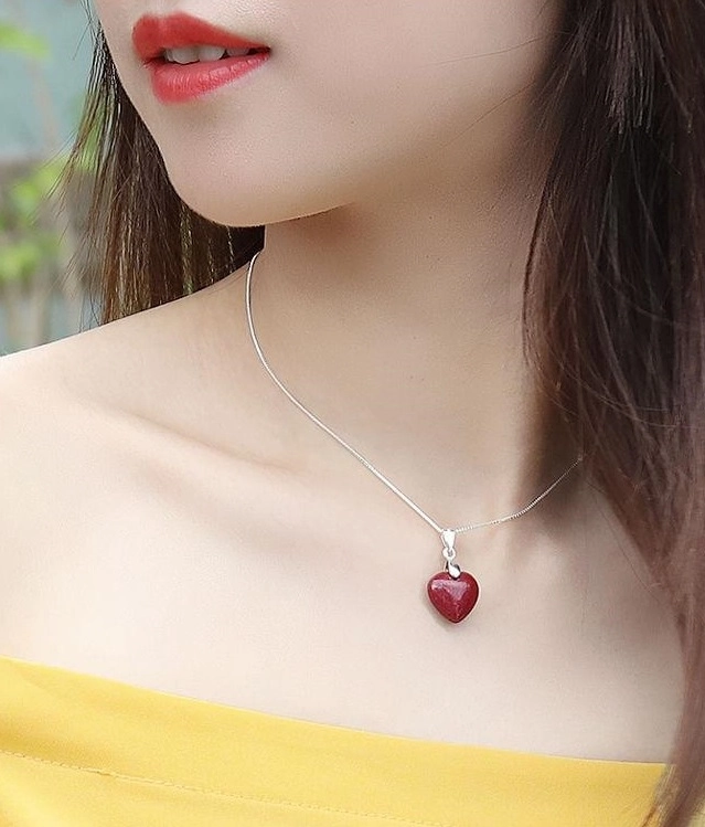 ★ roaju★ [Yoona wearing][14K]CZ POINT NECKLACE Red Heart Necklace | Yoona - Girls Generation - Fashion Chingu