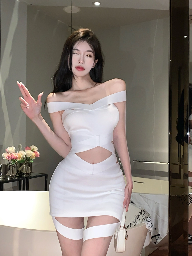 White Cross Ribbed Top | Yuna - ITZY - Fashion Chingu