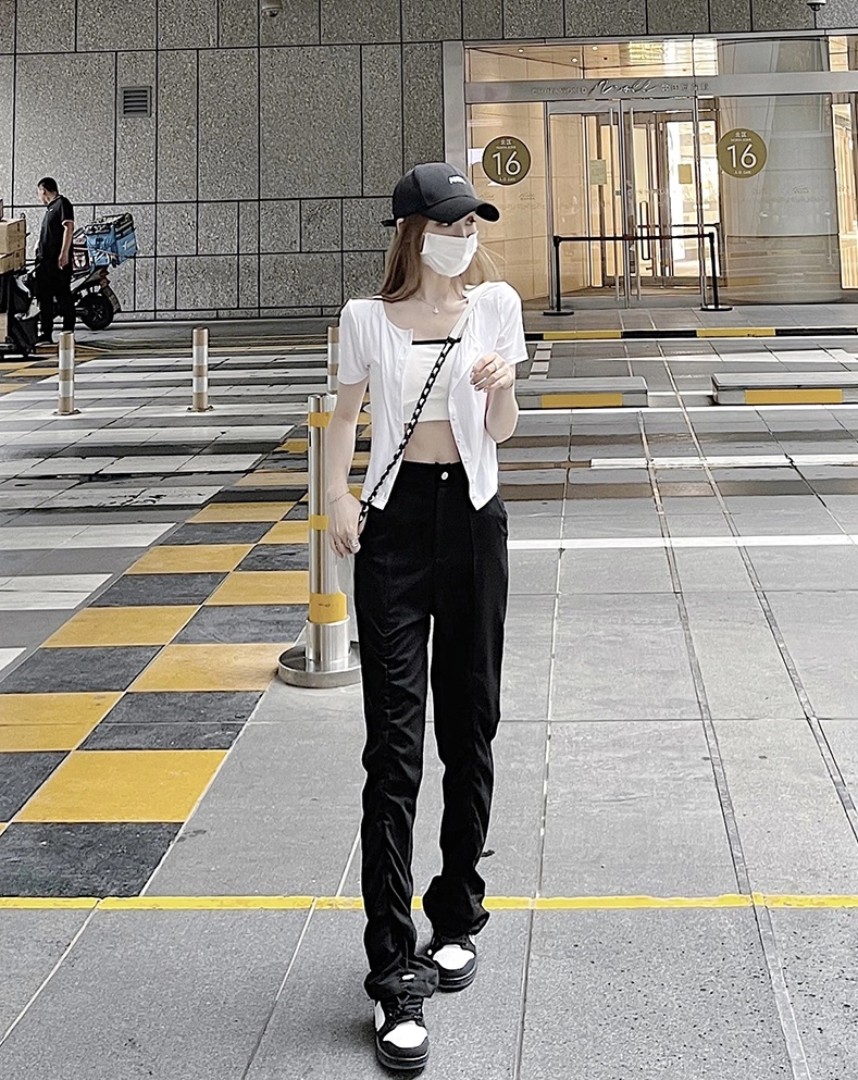White Drawstring Pleated Pants | Yuna - ITZY - Fashion Chingu