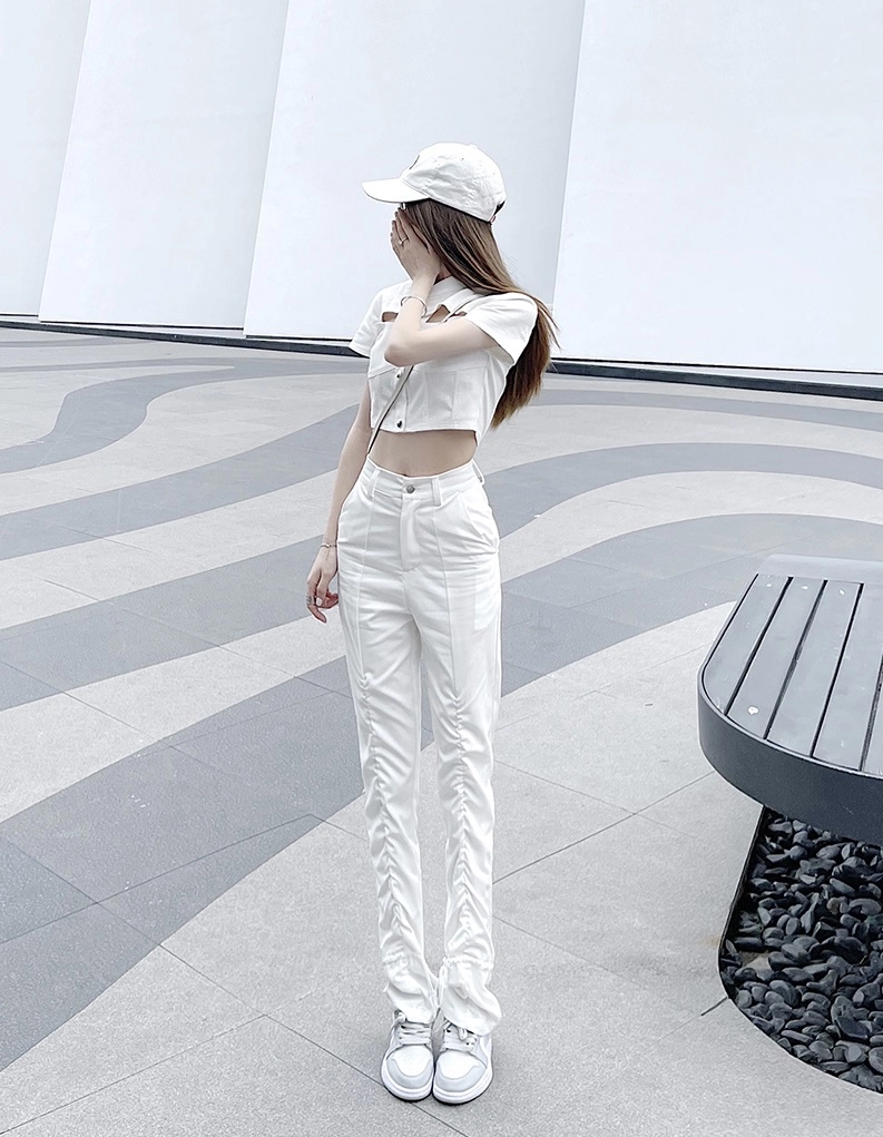 White Drawstring Pleated Pants | Yuna - ITZY - Fashion Chingu