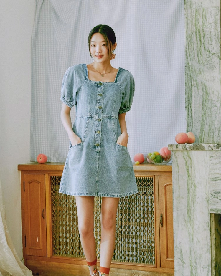 Blue Denim Puff Sleeves Dress | Lisa - BlackPink - Fashion