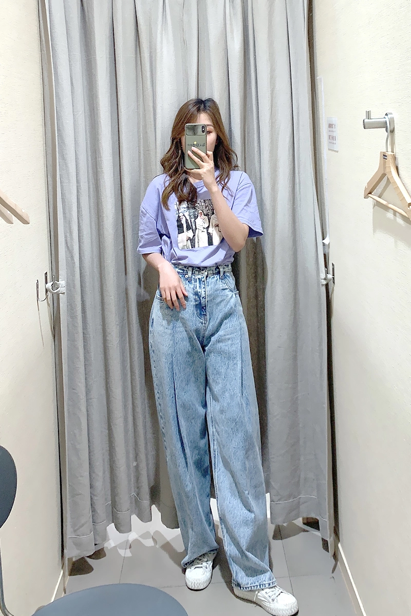Light Blue Wide Leg Jeans | Rose - BlackPink - Fashion Chingu