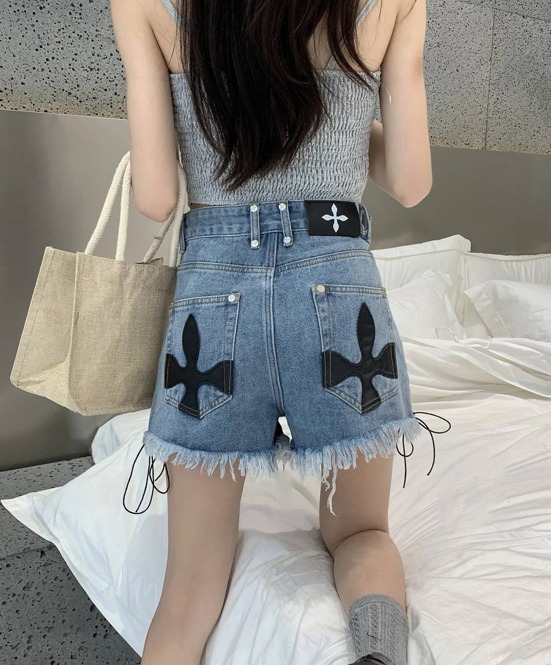 Black Cross Patched Denim Shorts | Yeji - ITZY - Fashion Chingu
