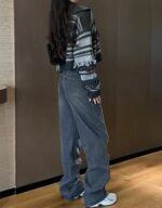 Black Multi-Ripped Jeans | Yuqi - (G)I-DLE - Fashion Chingu