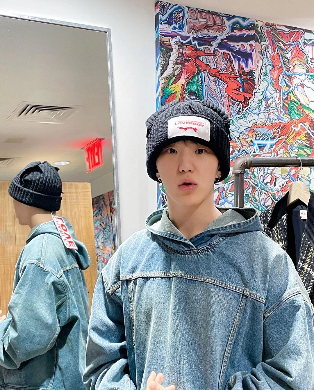 ジミン展示会 DENIM ZIP-UP HOODIE Sサイズ ジミン展示会 DENIM ZIP-UP HOODIE Sサイズ