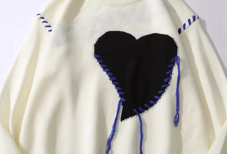 White Stitched Heart Sweater | Yeji - ITZY - Fashion Chingu
