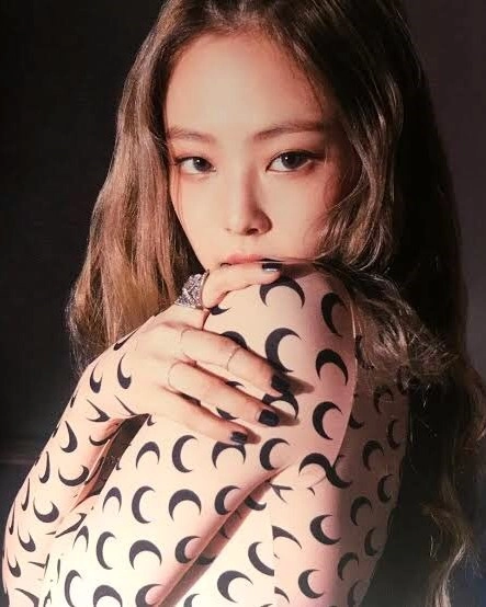 Jenniemoonページ JENNIE - 'Moonlight' M/V - YouTube