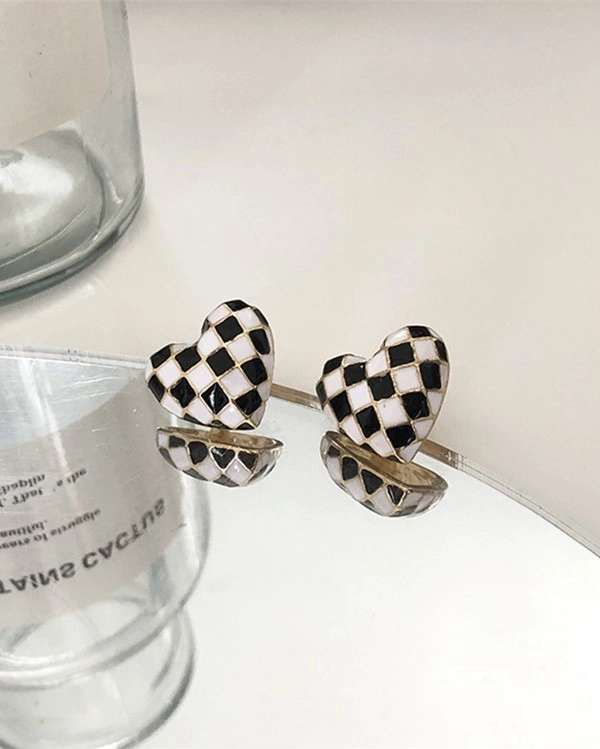 【LAZY DAWN】TWICE ジヒョ着用★square check earring E016 Black And White Checkered Earrings | Jihyo - Twice - Fashion