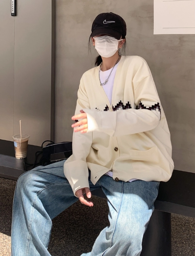 Creamy White Zigzag Cardigan | Seungmin - Stray Kids - Fashion Chingu